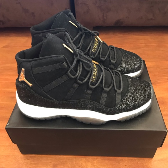 Jordan Shoes - JORDAN 11 HEIRESS MENS 8 WMNS 9.5